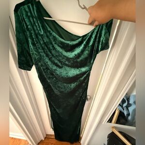 Elegant Green Velvet Dress